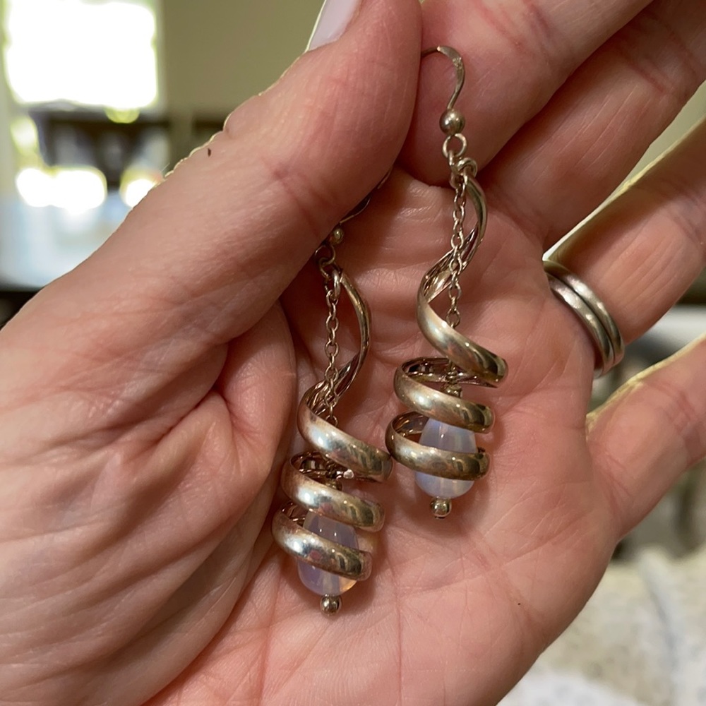 Pair of fashion earrings. Handmade. New!